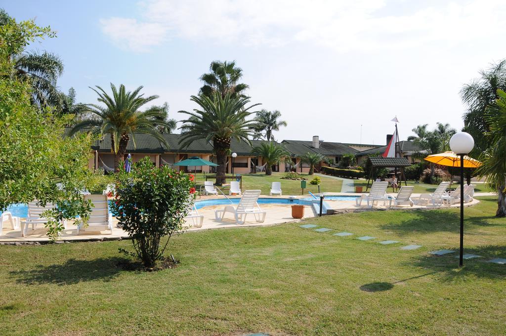Arapey Oasis Termal Hotel Термас-дель-Арапей Экстерьер фото